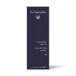 Dr. Hauschka Foundation 02 Almond