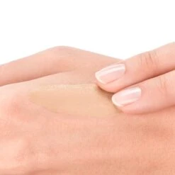 Vichy MinéralBlend Fondotinta Idratante 01 Clay -Dr. Hauschka Negozio IT975890928 p7